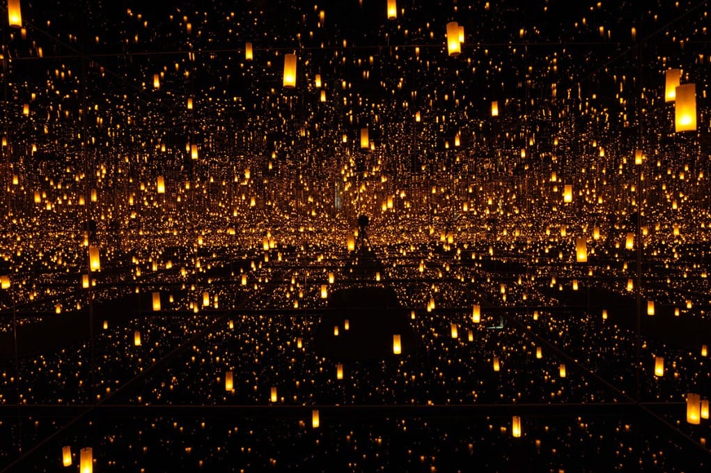 Yayoi Kusama - Exploring the Artistry of Modern Abstract Painter 4 Yayoi Kusama