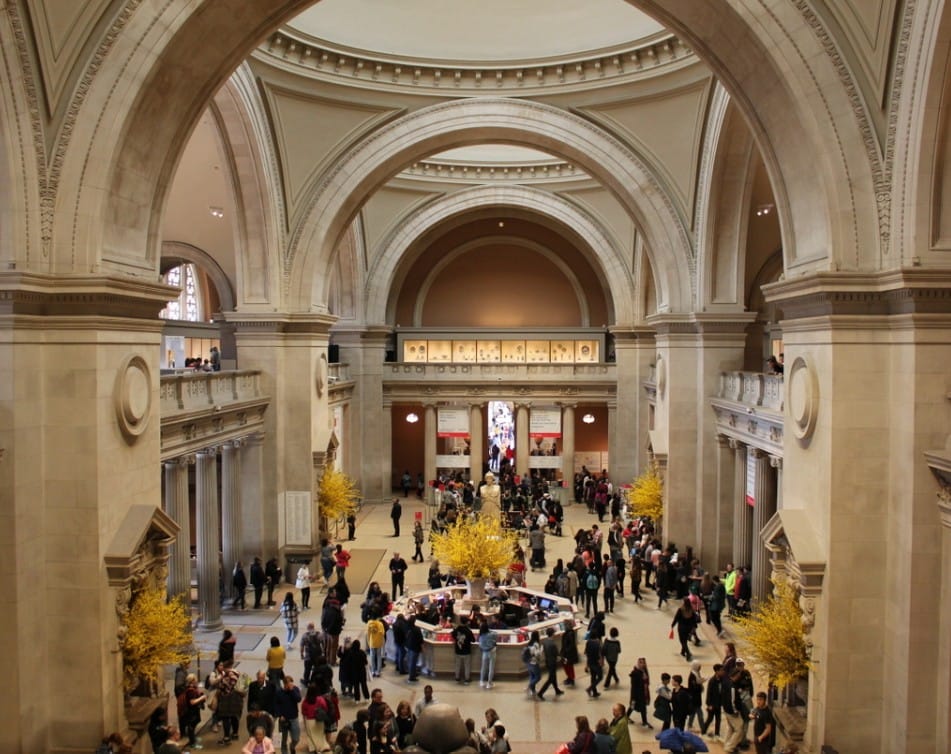 The World’s Most Prestigious Art Galleries and Their Priceless Collections 2 The Great Hall of The Met