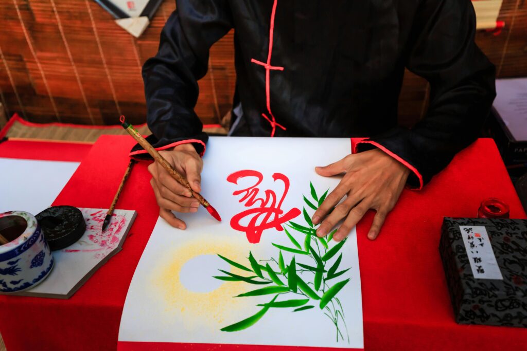 Exploring the Art Market in Emerging Economies 4 artist painting